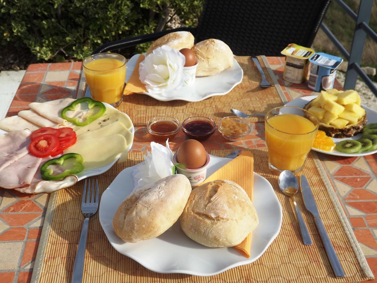 Casa Ceedina Bed And Breakfast & Beauty Batalha Eksteriør bilde