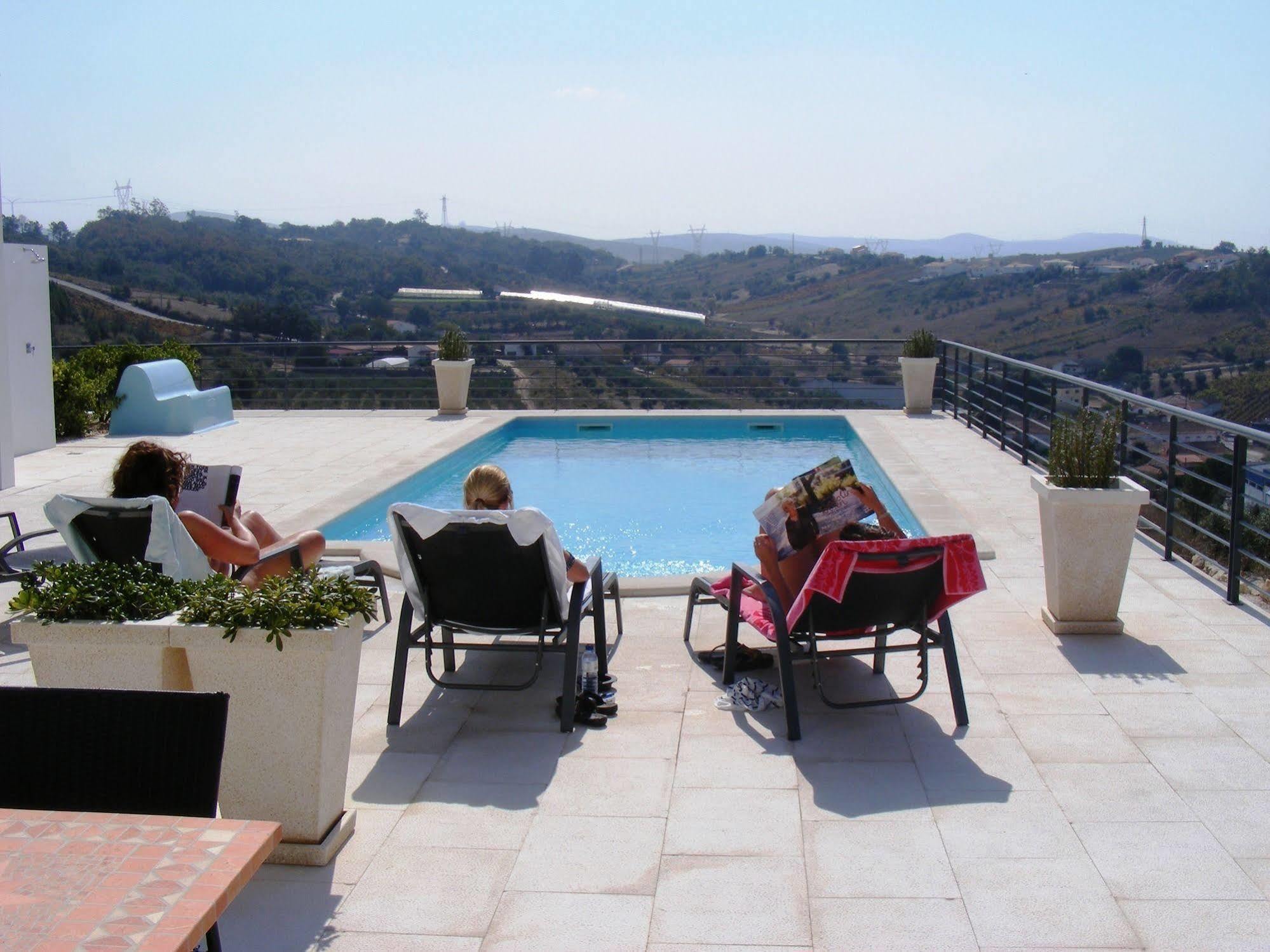 Casa Ceedina Bed And Breakfast & Beauty Batalha Eksteriør bilde